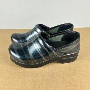 Dansko Striped Patent Leather Professional Clogs Womens 6.5/7 EU 37 Blue Gray